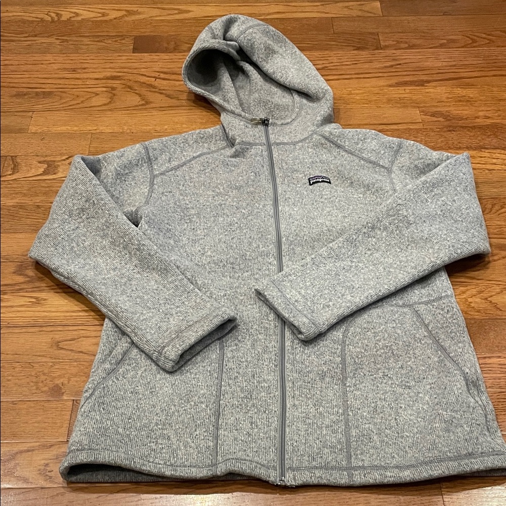 Patagonia Boy’s Heather Gray Zip-Up Jacket with Neck Cover Hoodie